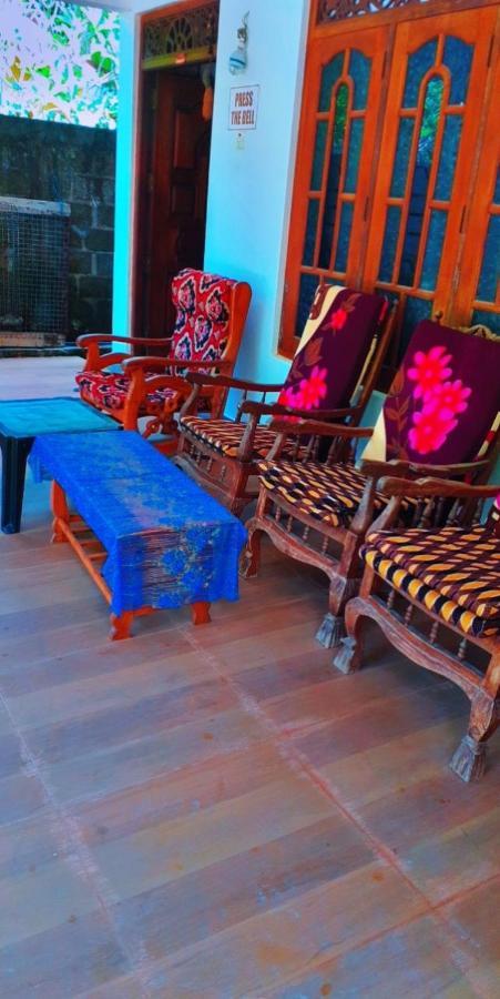 Mirissa Niraj Guest Hotel Exterior photo