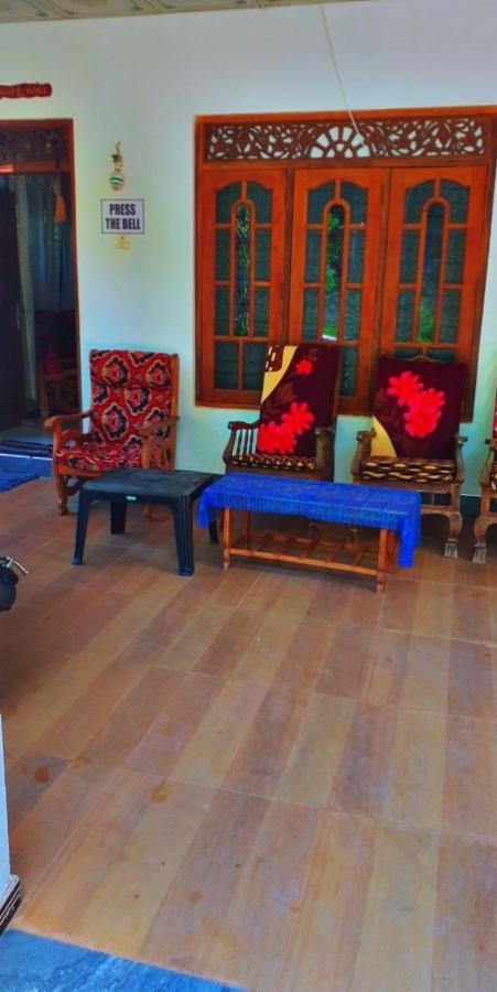Mirissa Niraj Guest Hotel Exterior photo